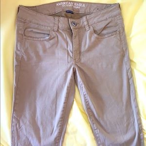 American eagle khaki jeans
